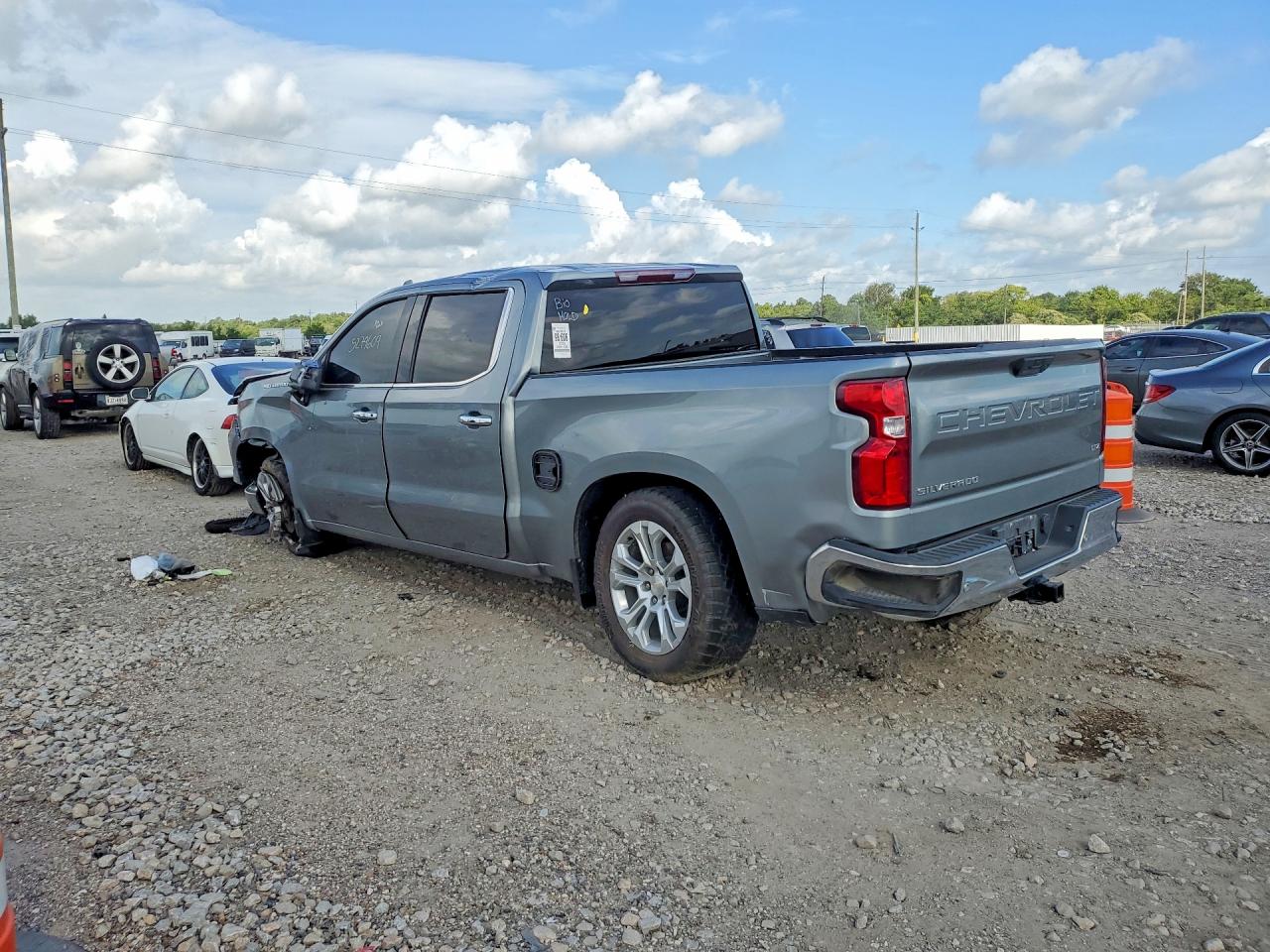 2023 CHEVROLET SILVERADO