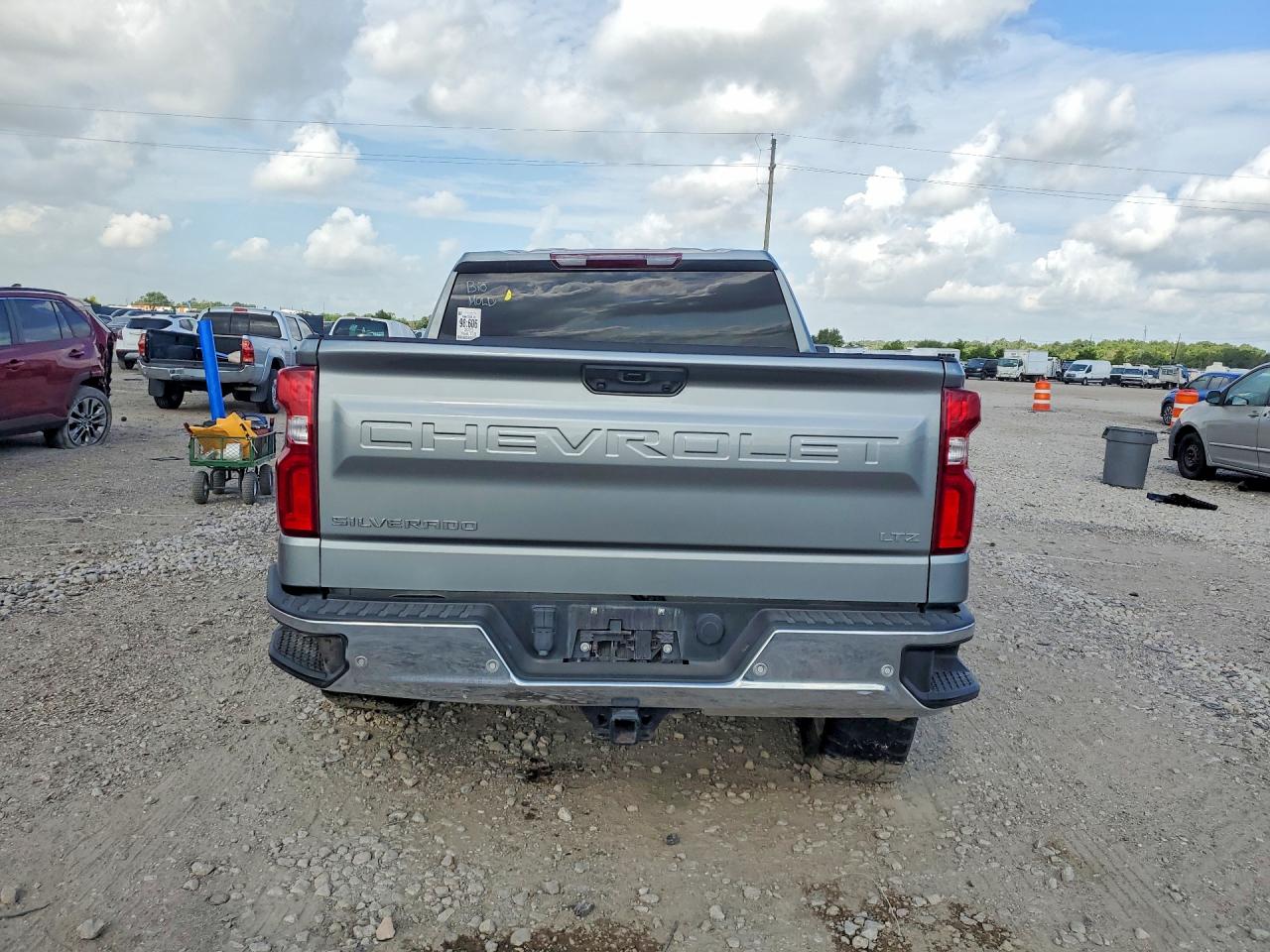 2023 CHEVROLET SILVERADO