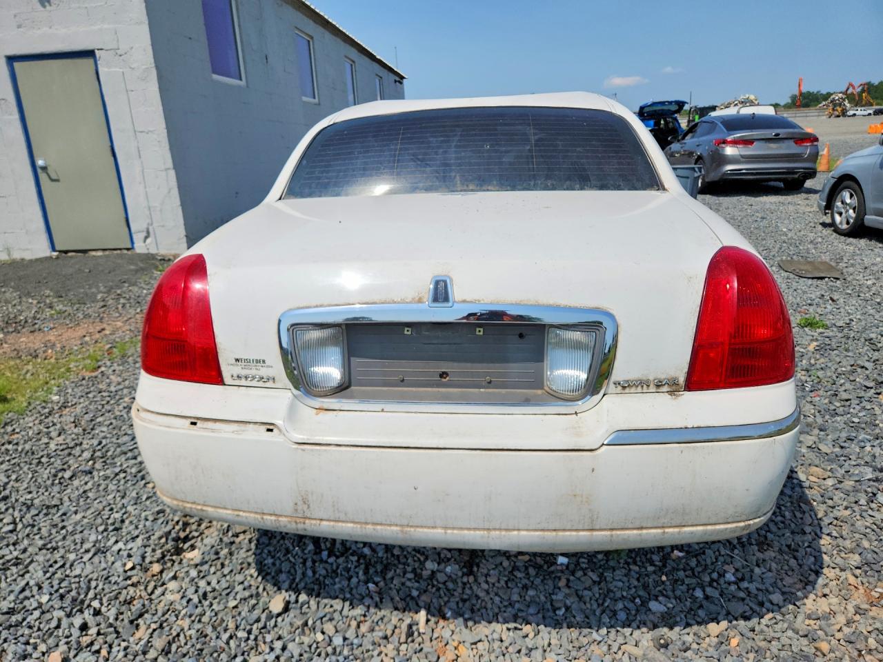 2006 LINCOLN TOWNCAR