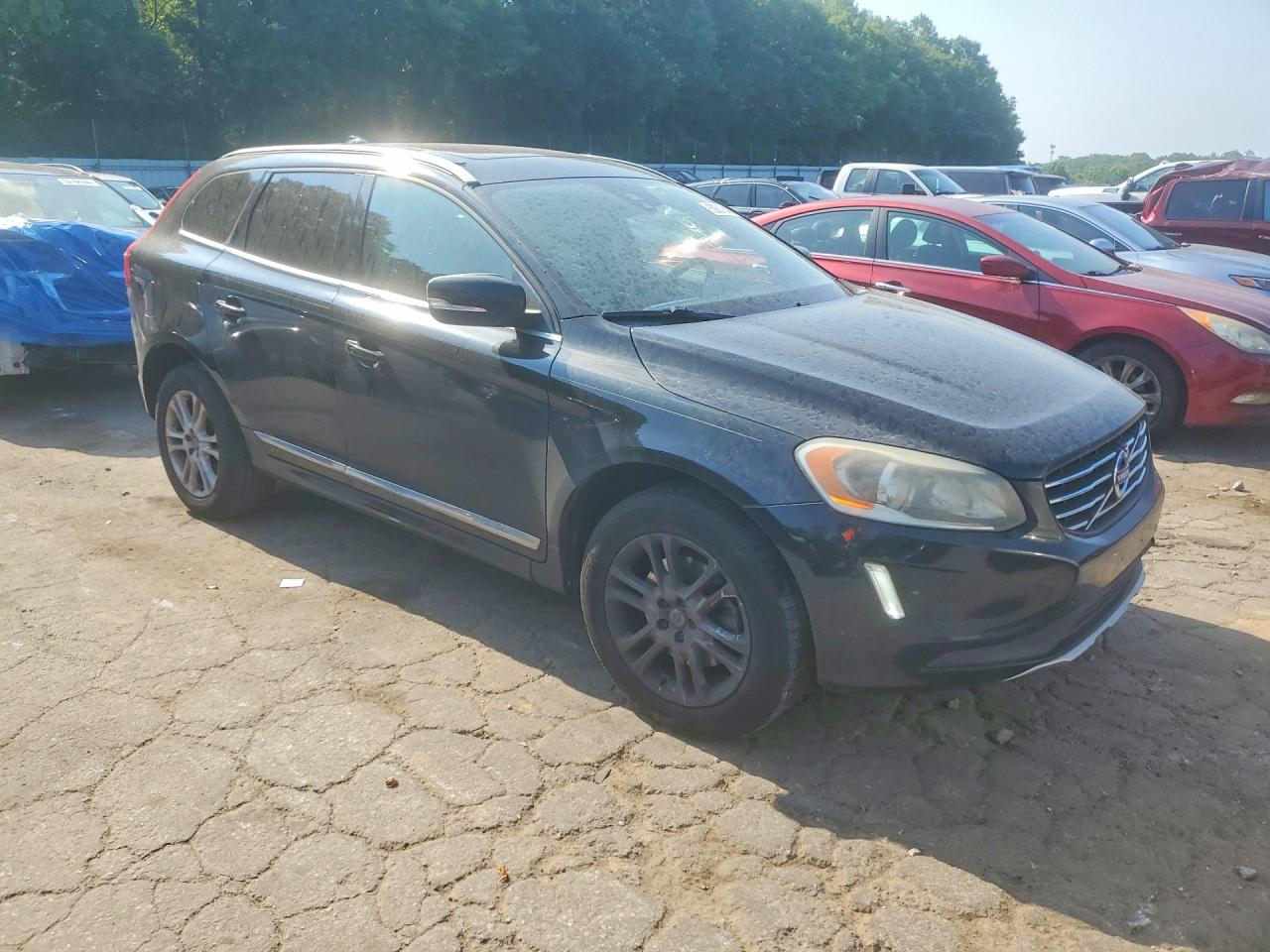 2015 VOLVO XC60
