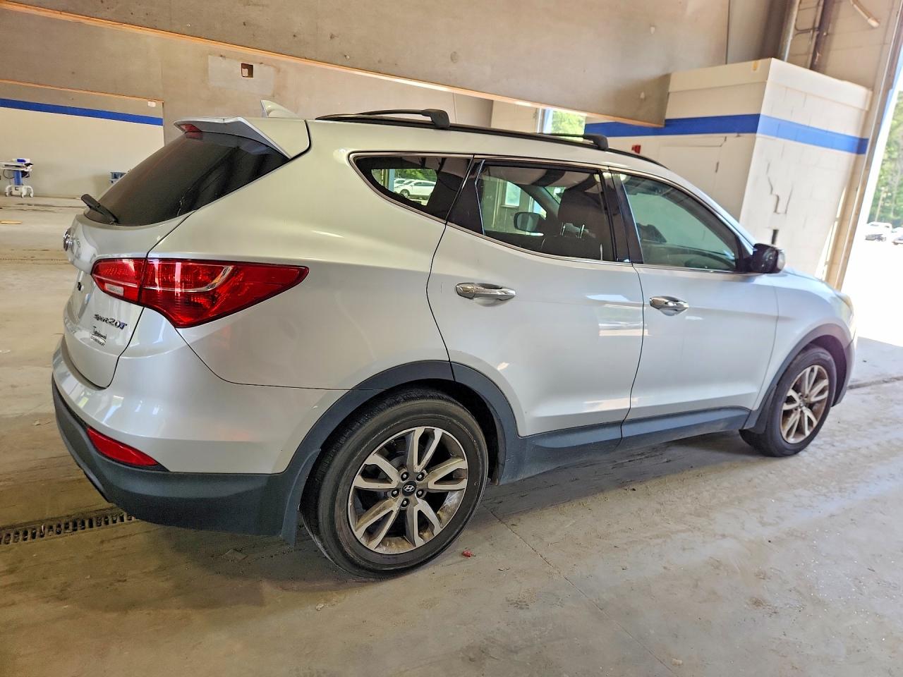 2016 HYUNDAI SANTA FE