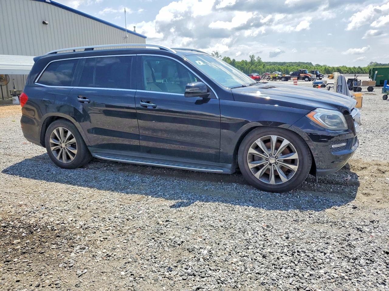 2013 MERCEDES-BENZ GL-CLASS