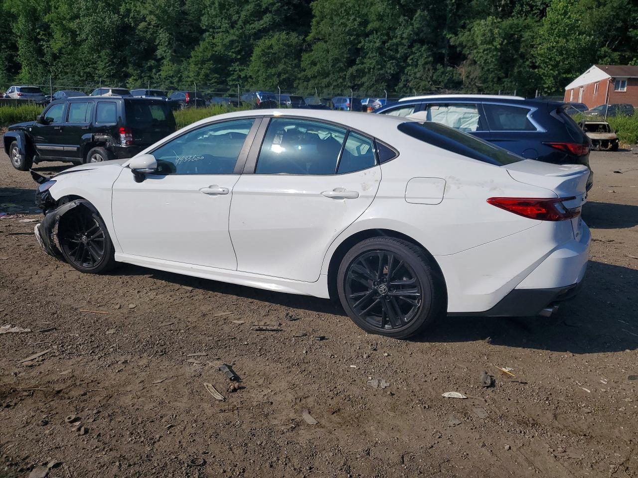 2025 TOYOTA CAMRY