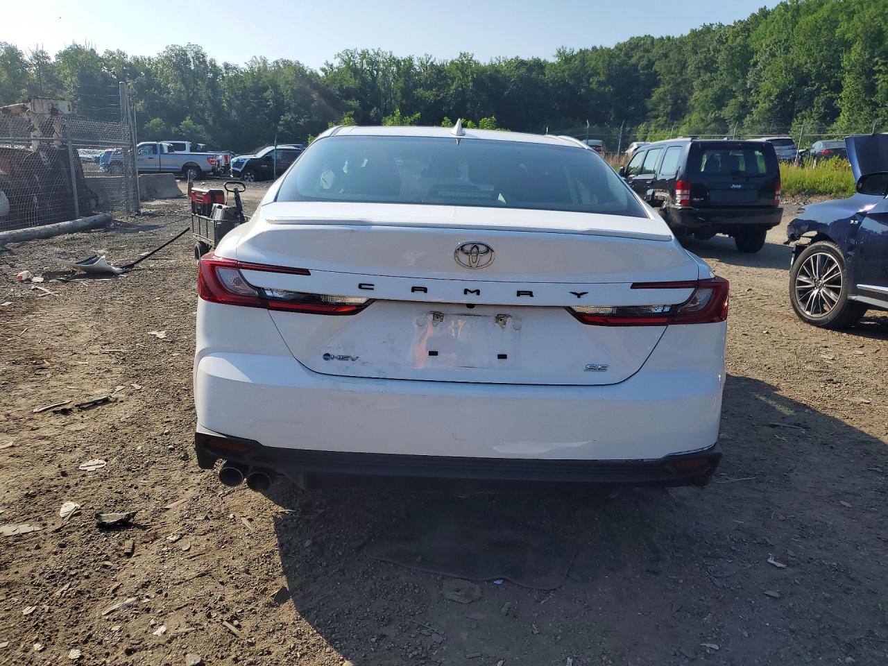 2025 TOYOTA CAMRY