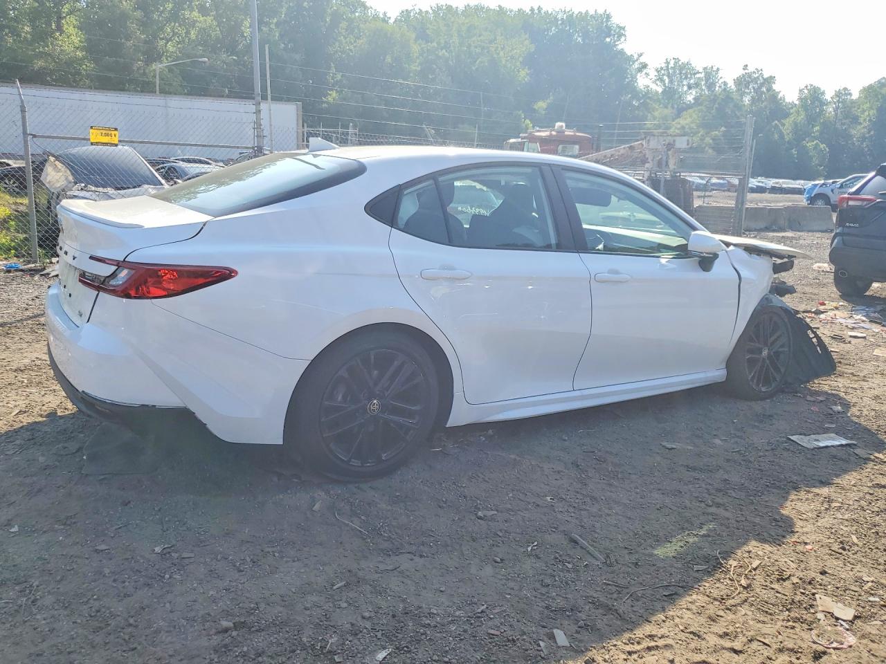 2025 TOYOTA CAMRY