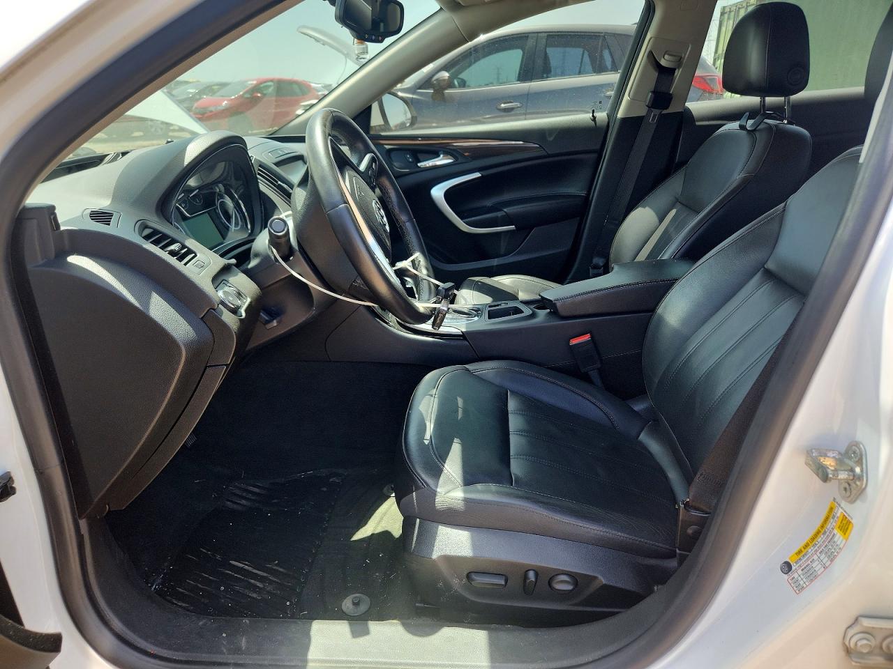 2017 BUICK REGAL