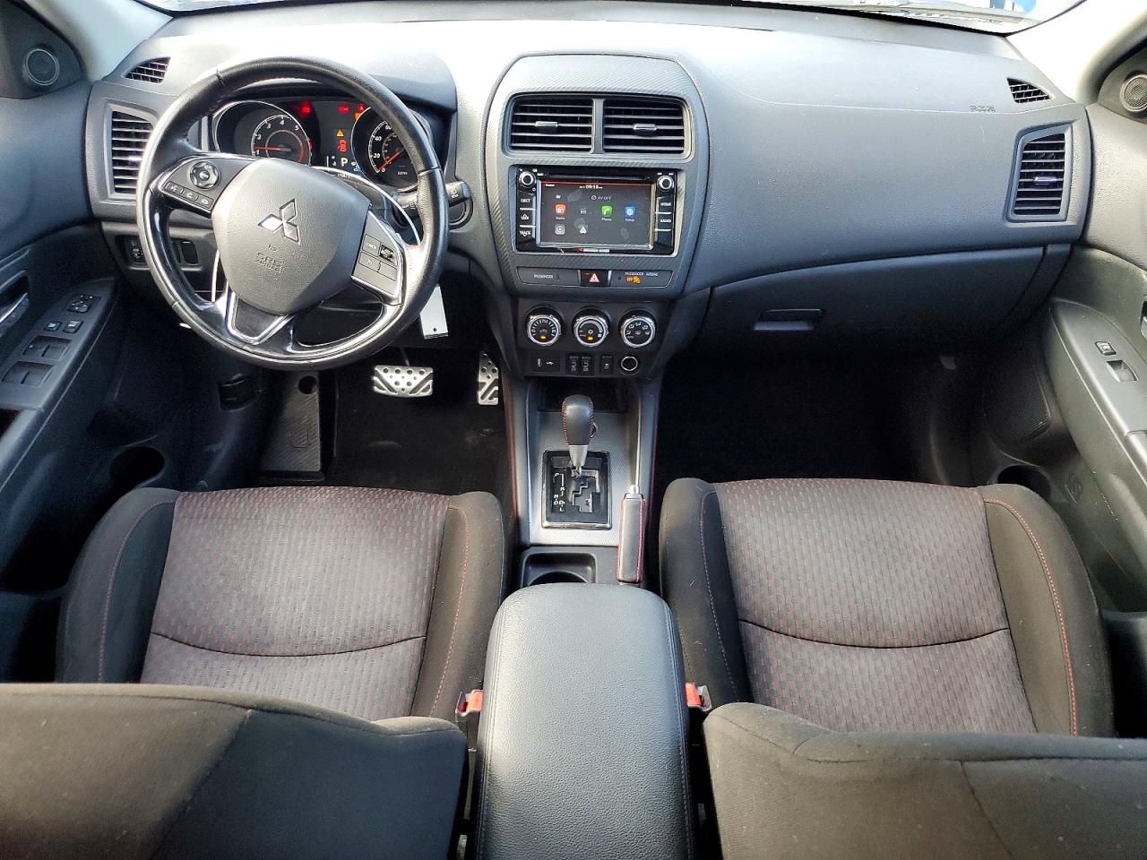 2018 MITSUBISHI OUTLANDER