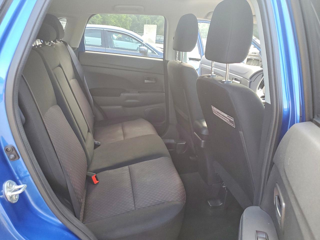 2018 MITSUBISHI OUTLANDER