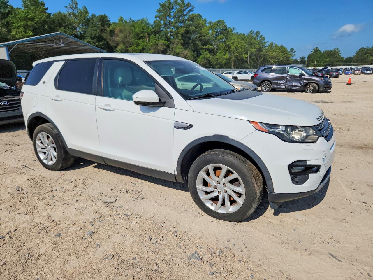 2016 LAND ROVER DISCOVERY