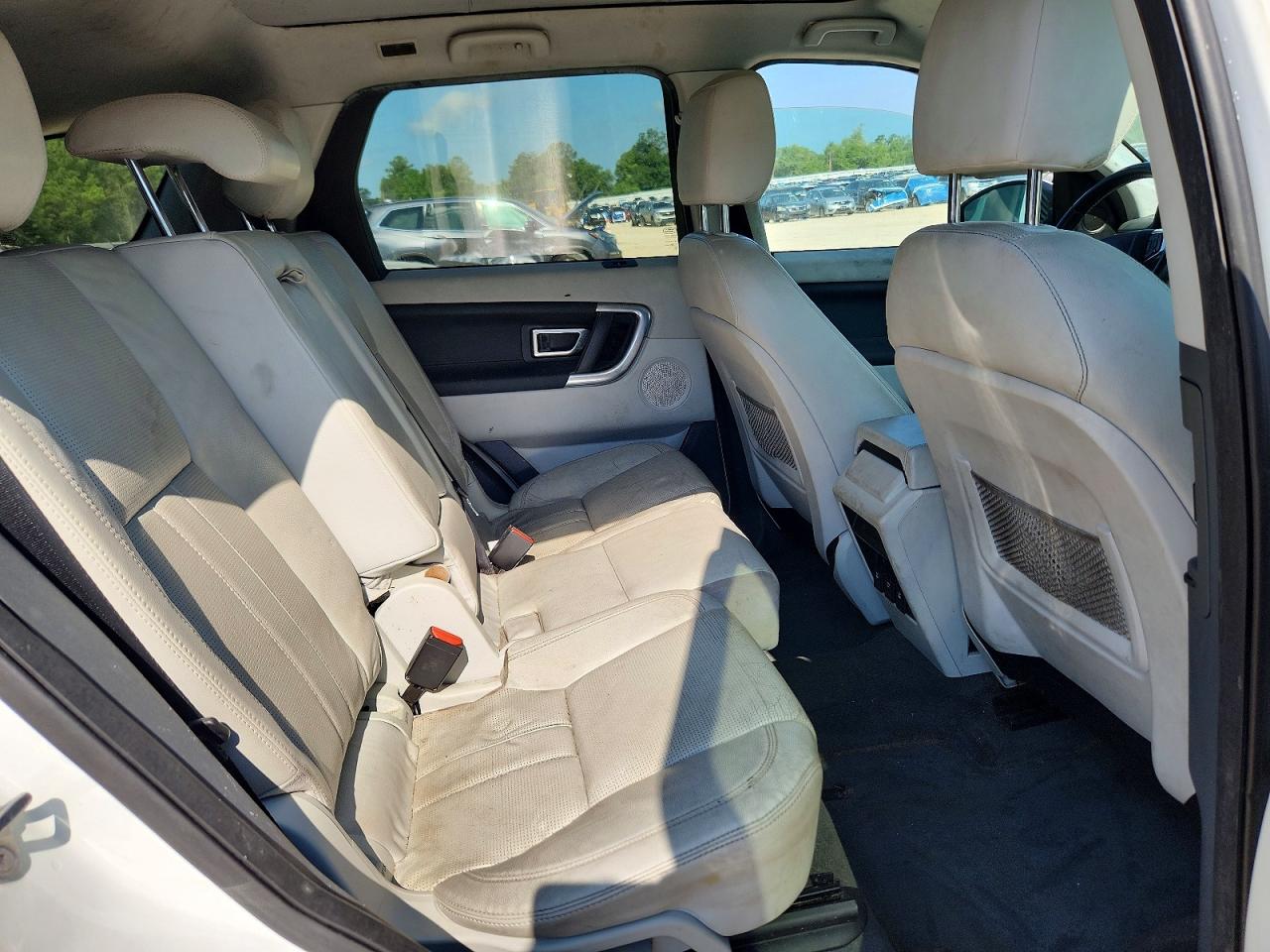 2016 LAND ROVER DISCOVERY