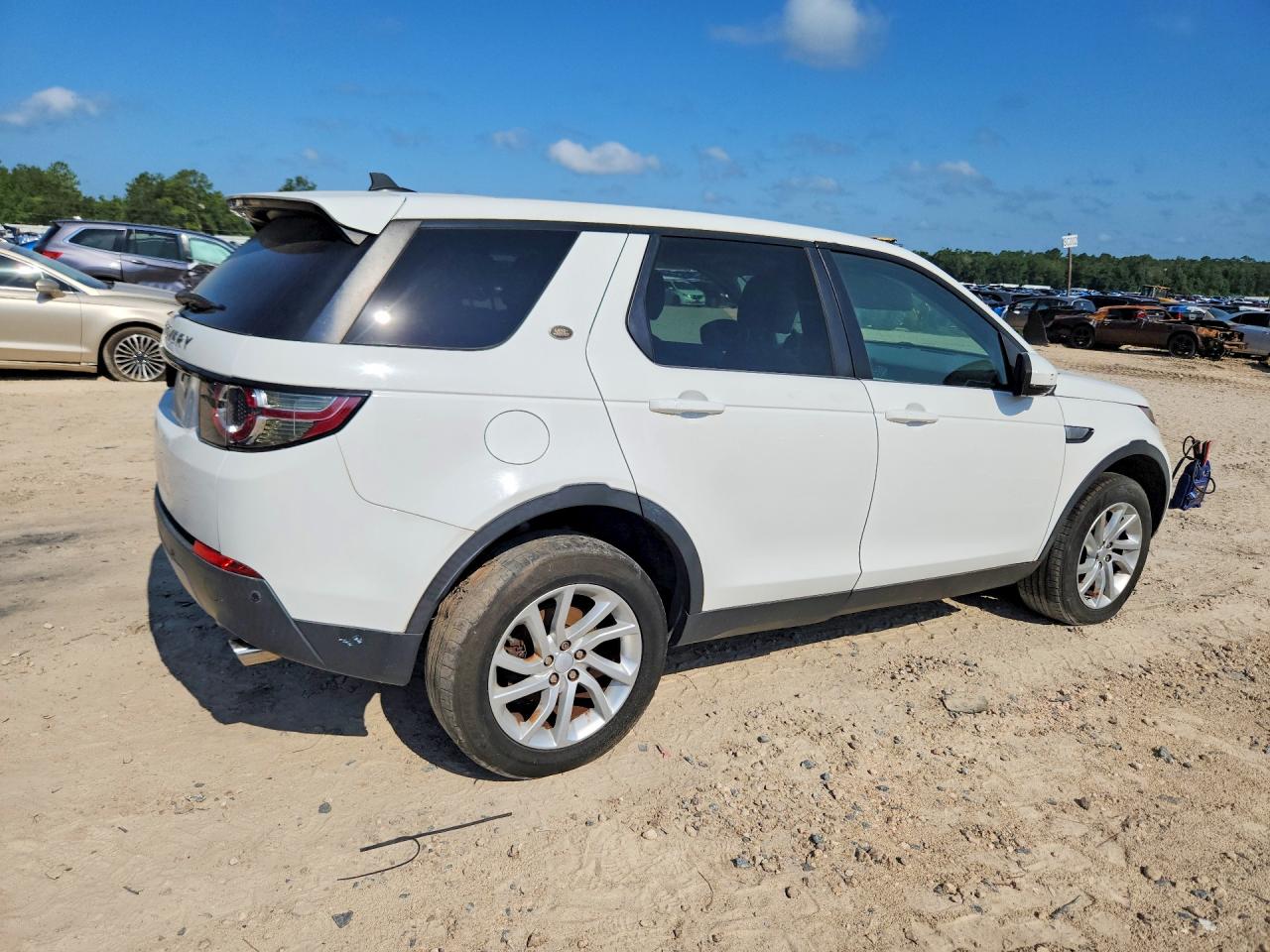 2016 LAND ROVER DISCOVERY