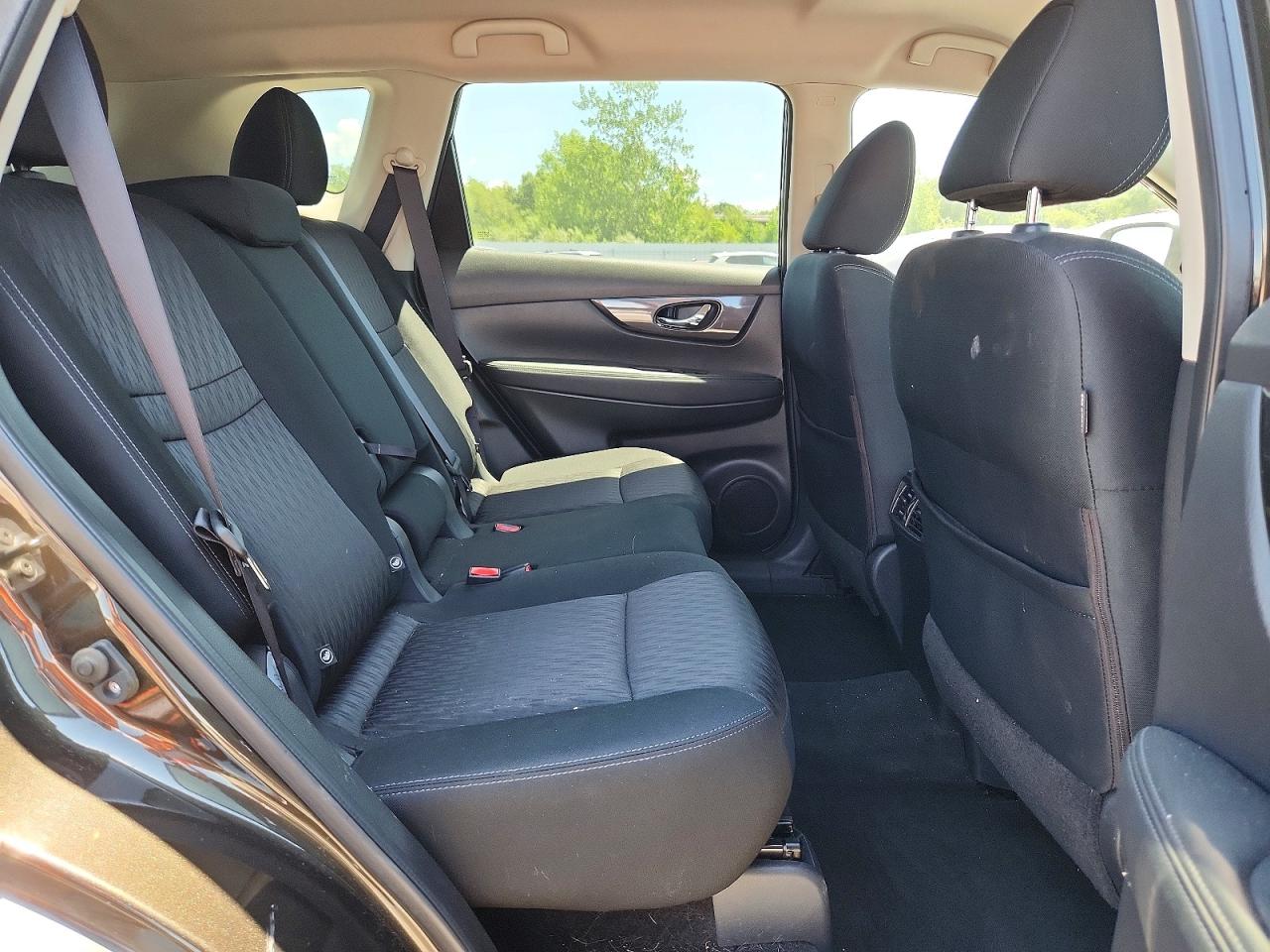 2017 NISSAN ROGUE