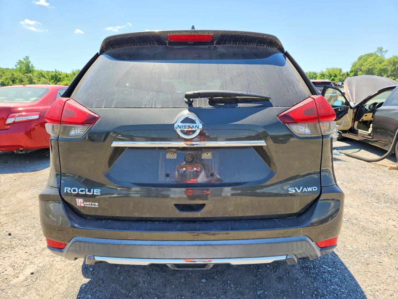 2017 NISSAN ROGUE