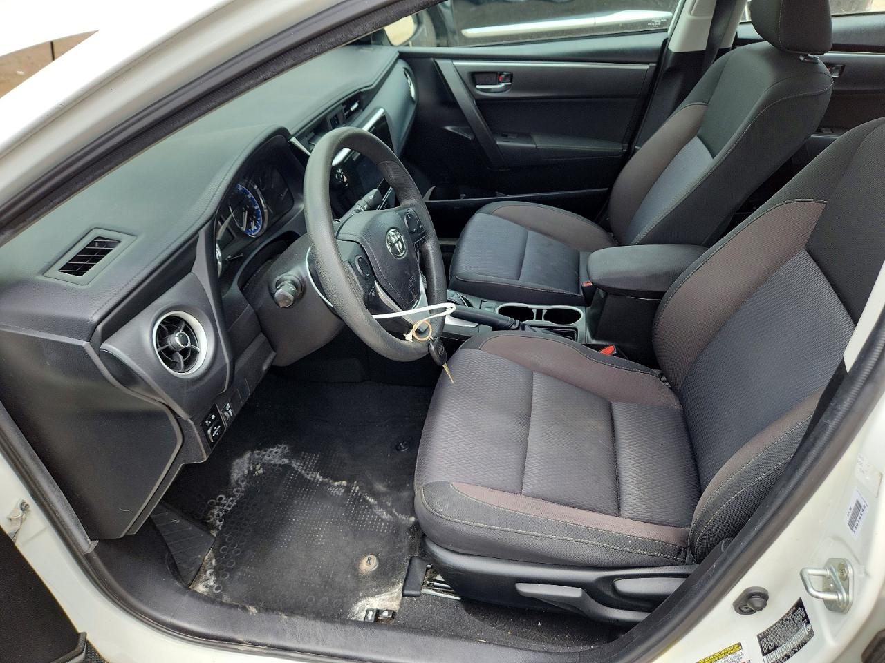 2019 TOYOTA COROLLA