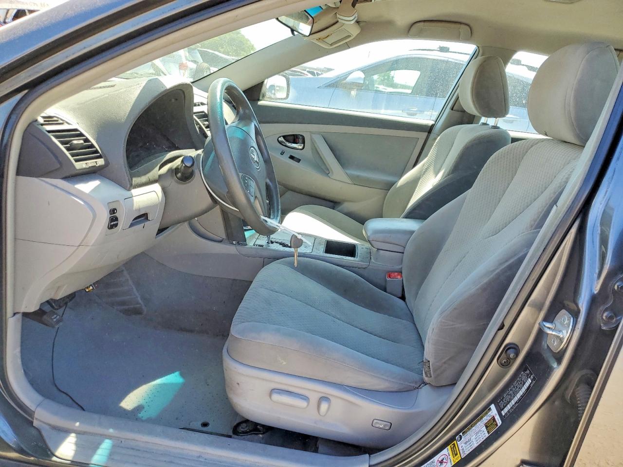 2009 TOYOTA CAMRY