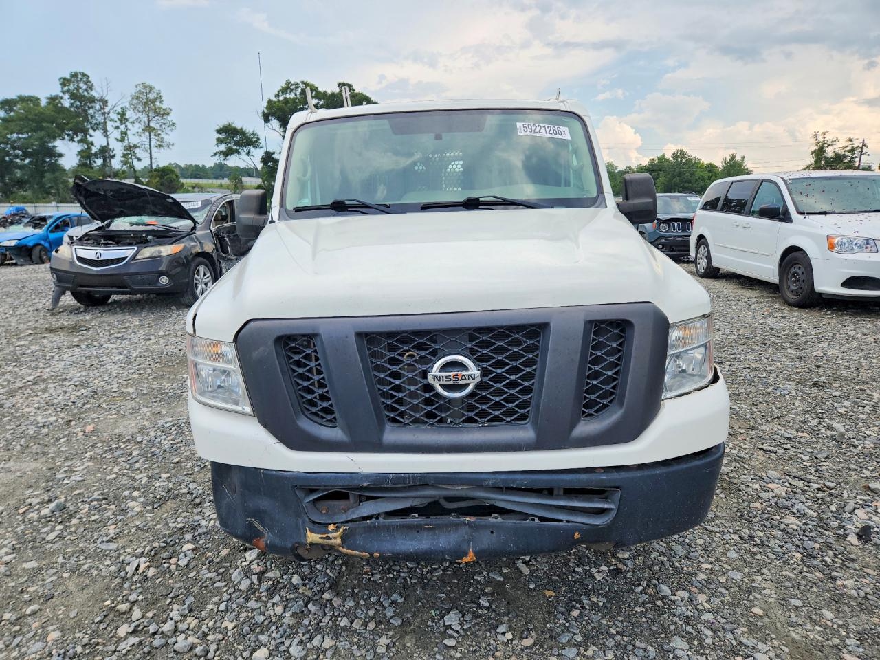 2016 NISSAN NV