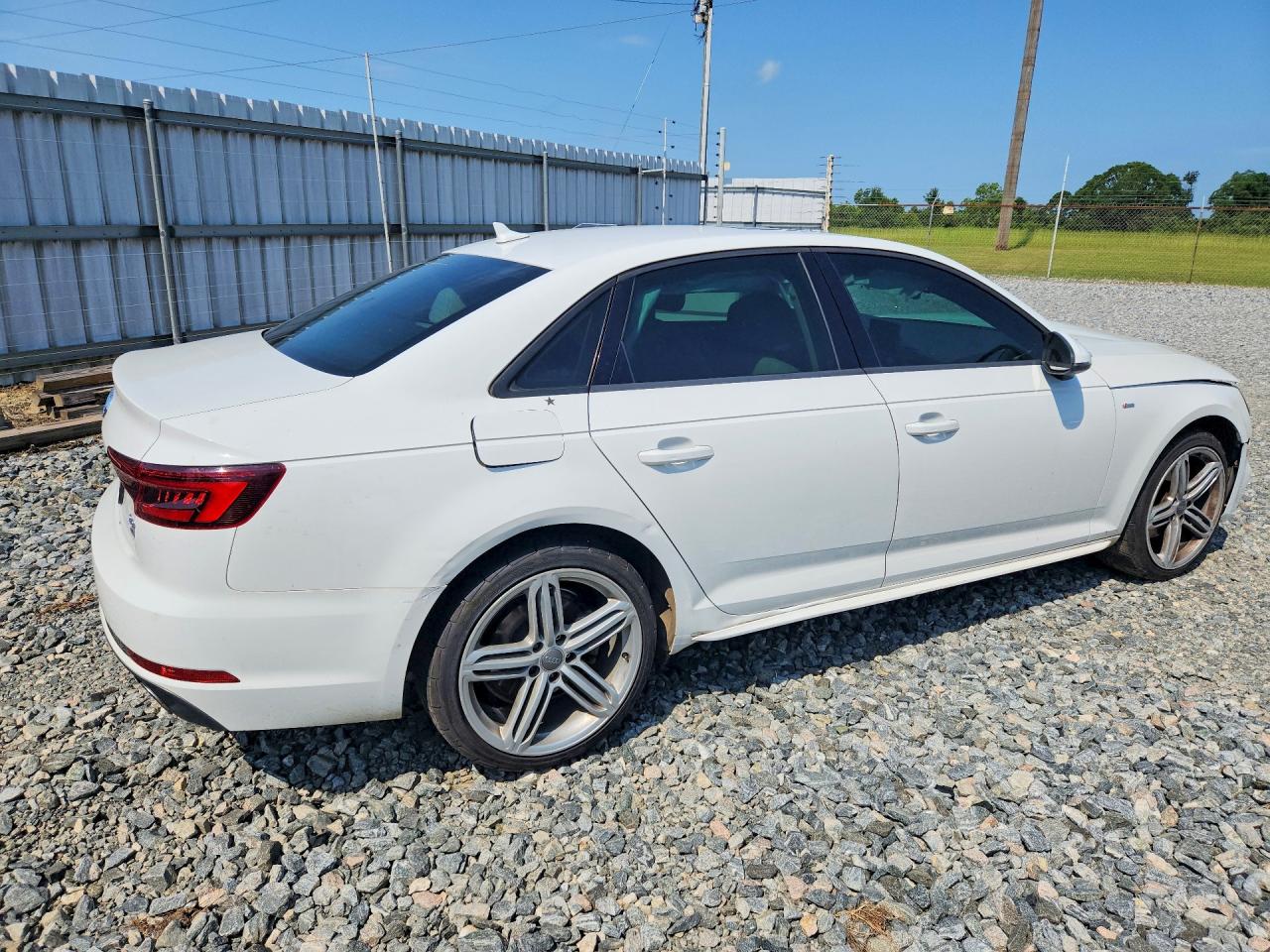2018 AUDI A4