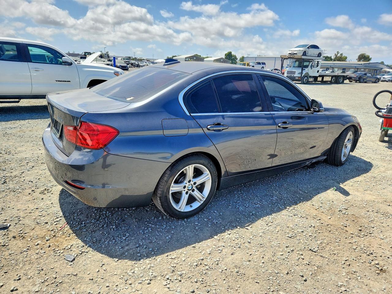 2015 BMW 3 SERIES