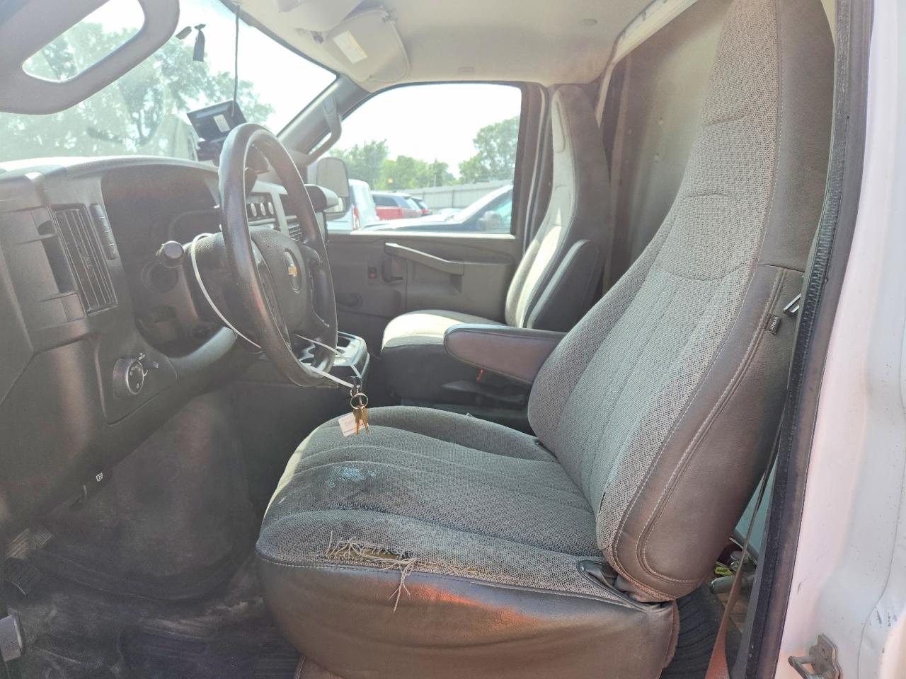 2016 CHEVROLET EXPRESS