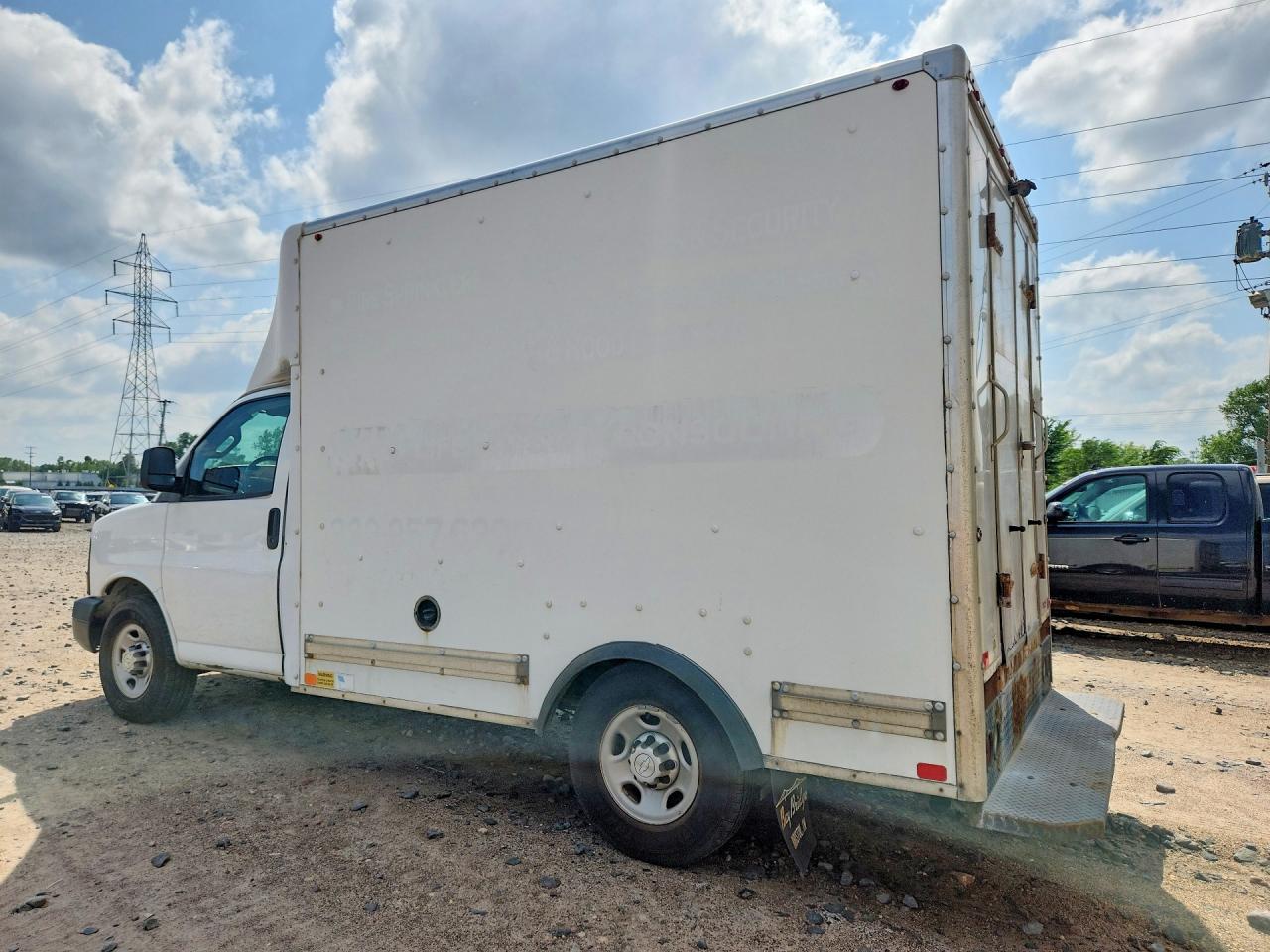 2016 CHEVROLET EXPRESS