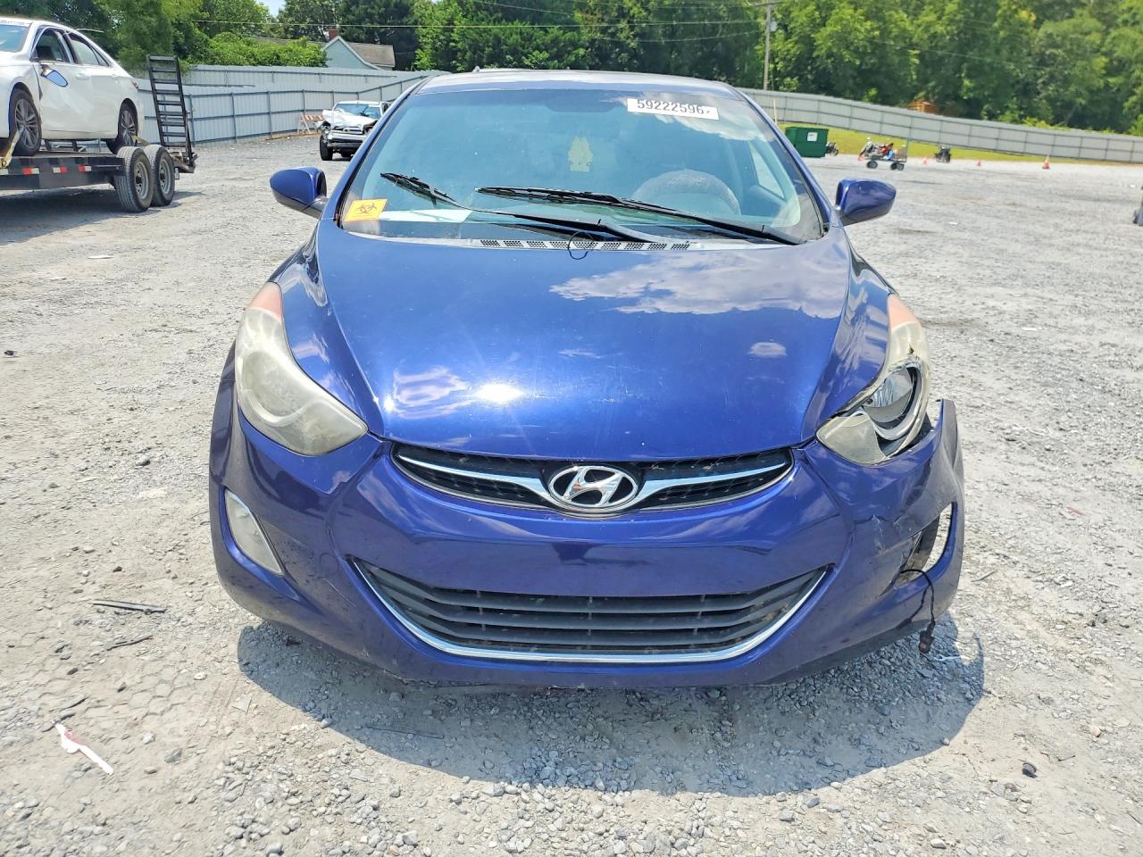 2012 HYUNDAI ELANTRA