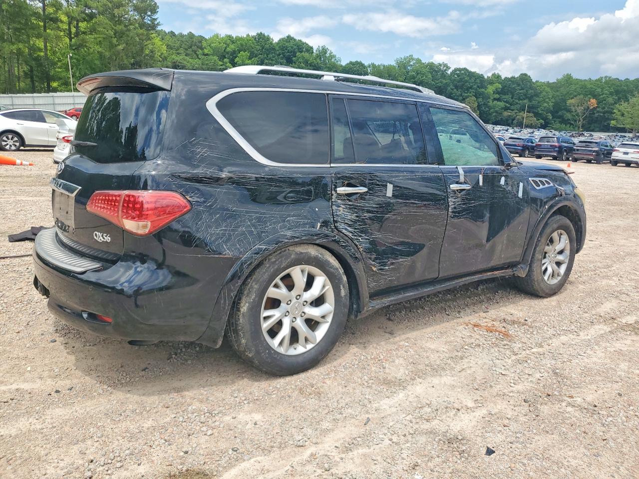 2012 INFINITI QX56 BASE