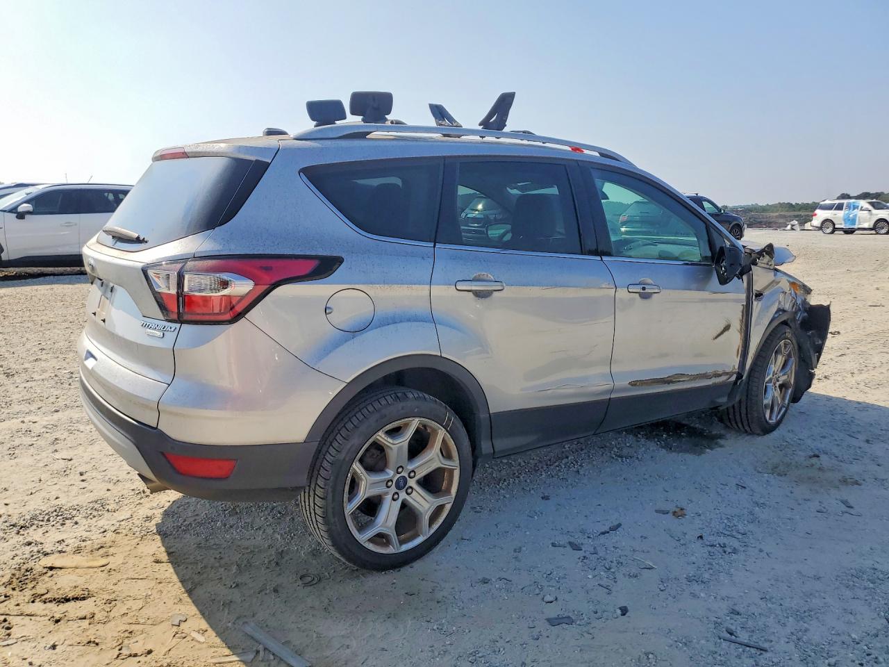 2017 FORD ESCAPE