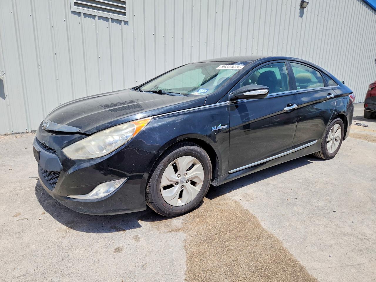 2014 HYUNDAI SONATA