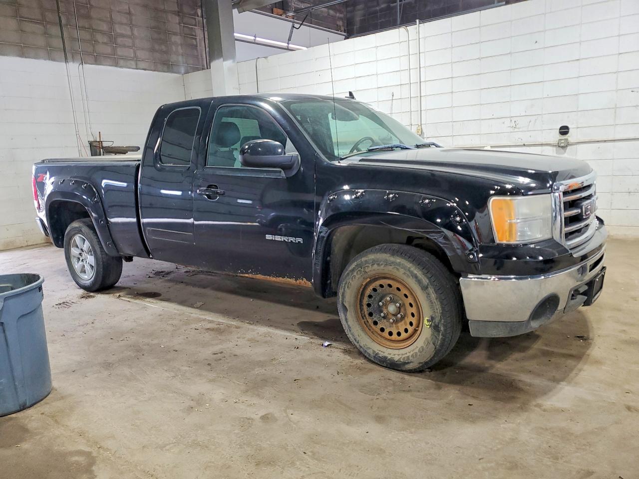 2013 GMC SIERRA
