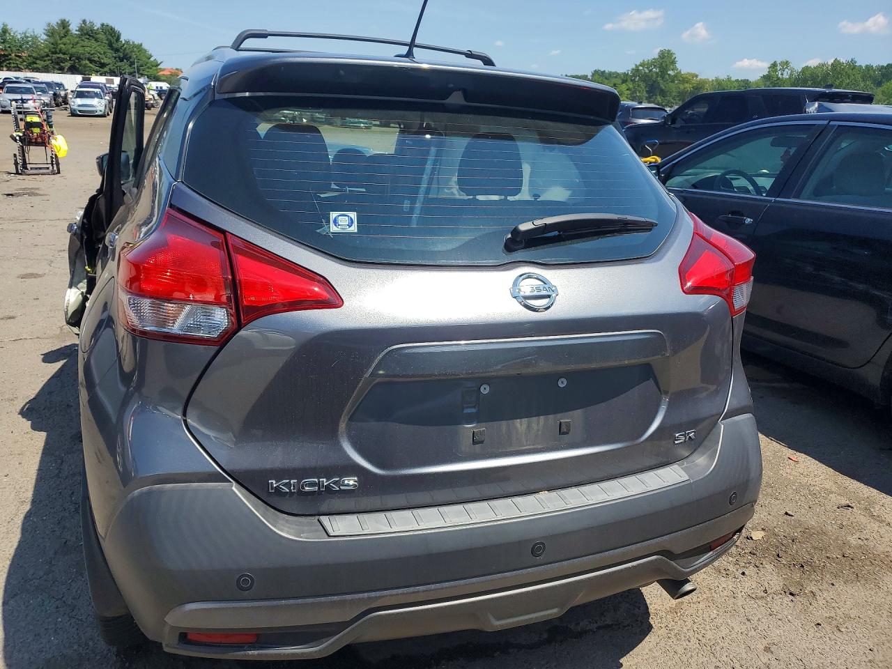 2019 NISSAN KICKS
