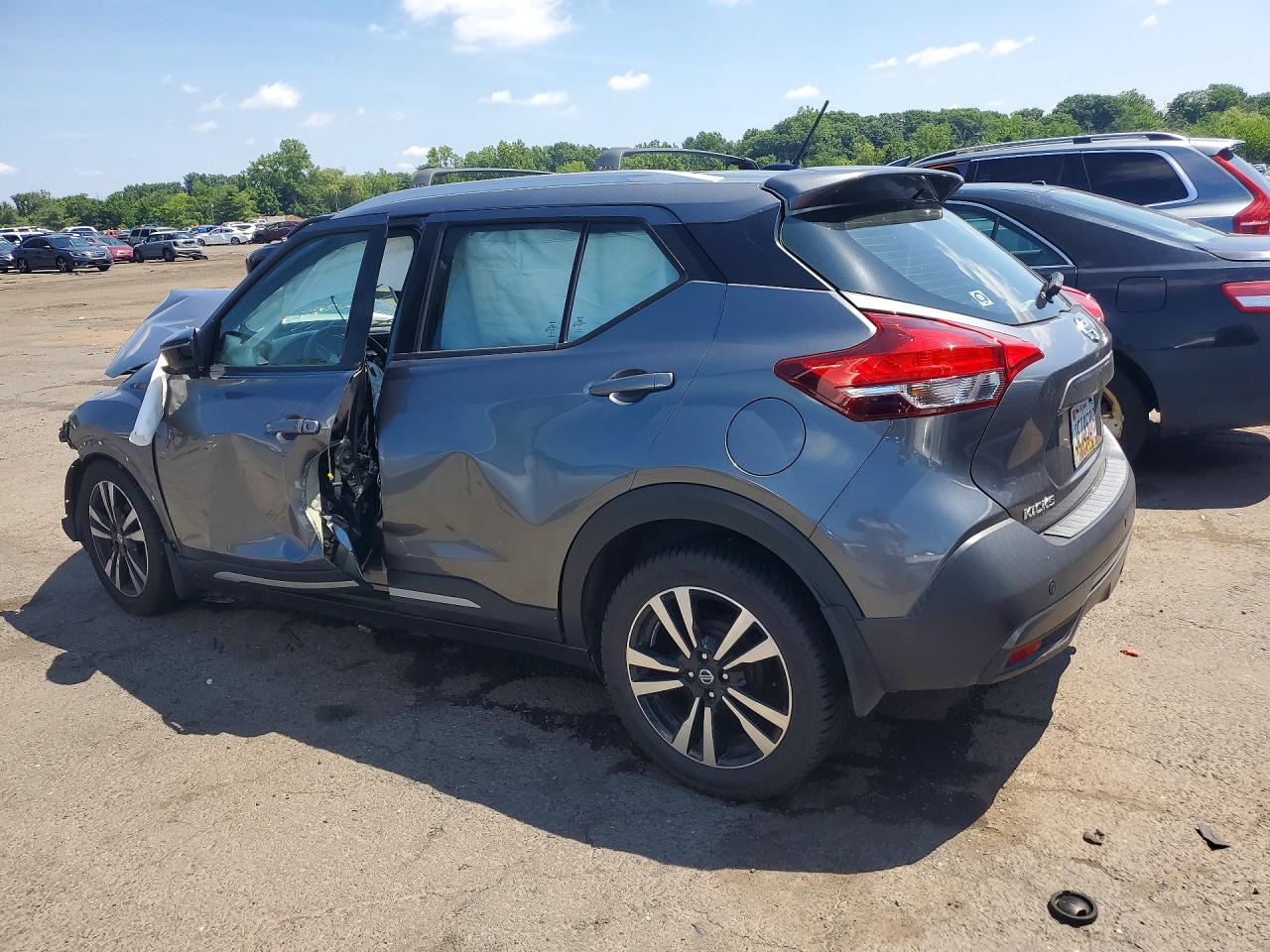 2019 NISSAN KICKS