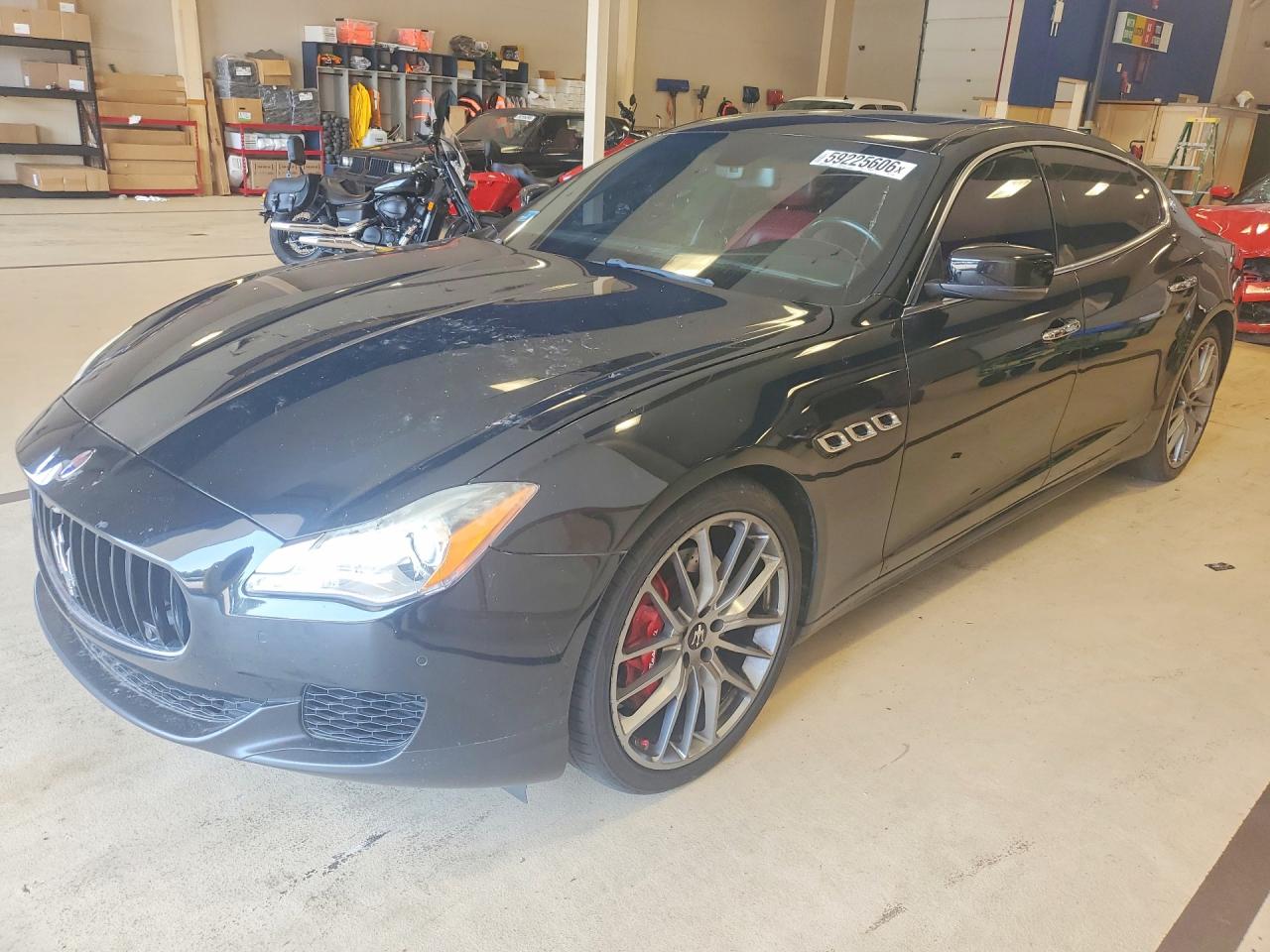 2015 MASERATI QUATTROPOR