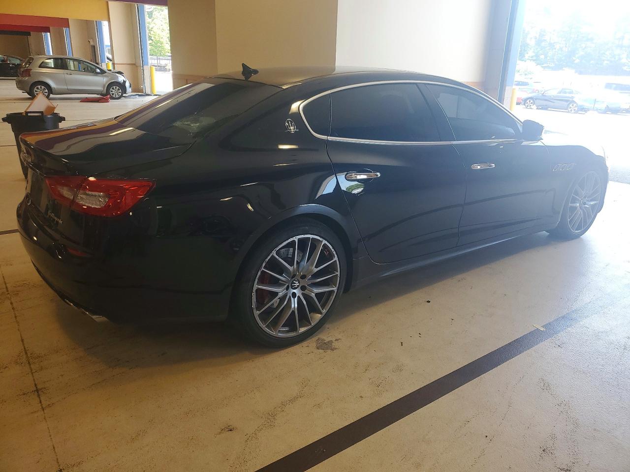 2015 MASERATI QUATTROPOR