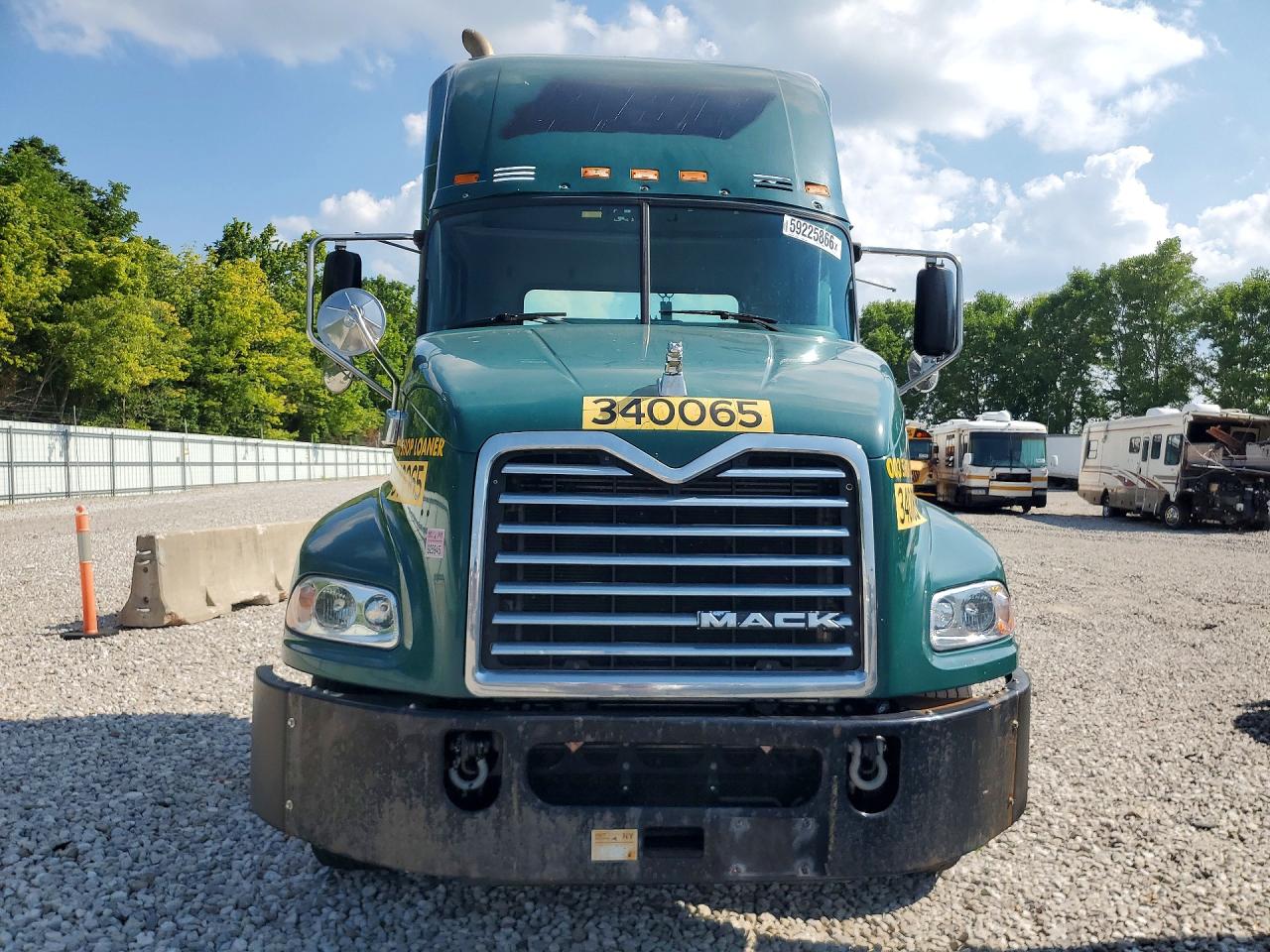 2015 MACK ALL OTHER