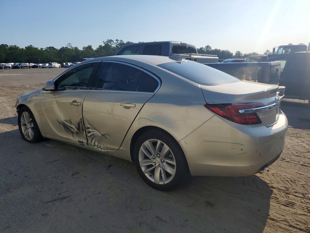 2015 BUICK REGAL
