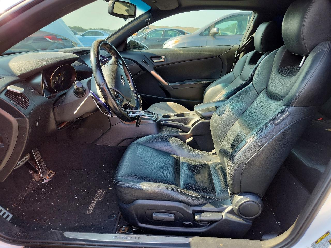2015 HYUNDAI GENESIS