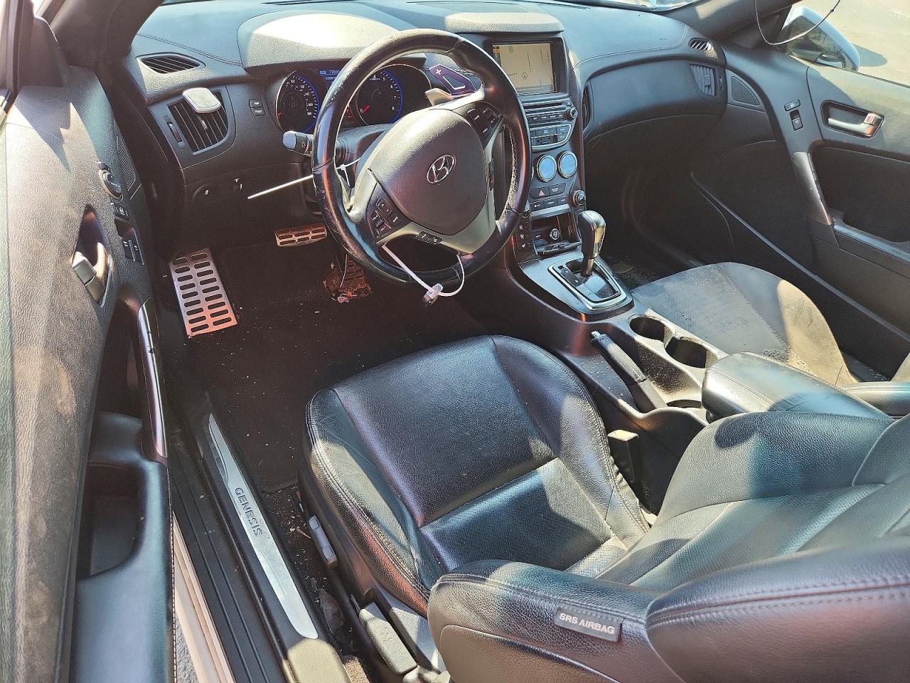 2015 HYUNDAI GENESIS