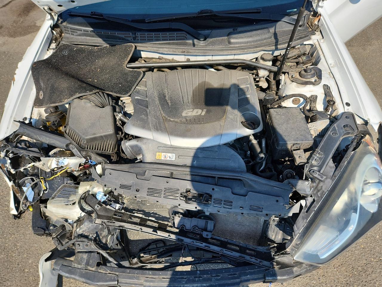 2015 HYUNDAI GENESIS
