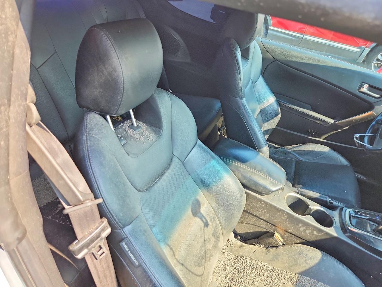 2015 HYUNDAI GENESIS
