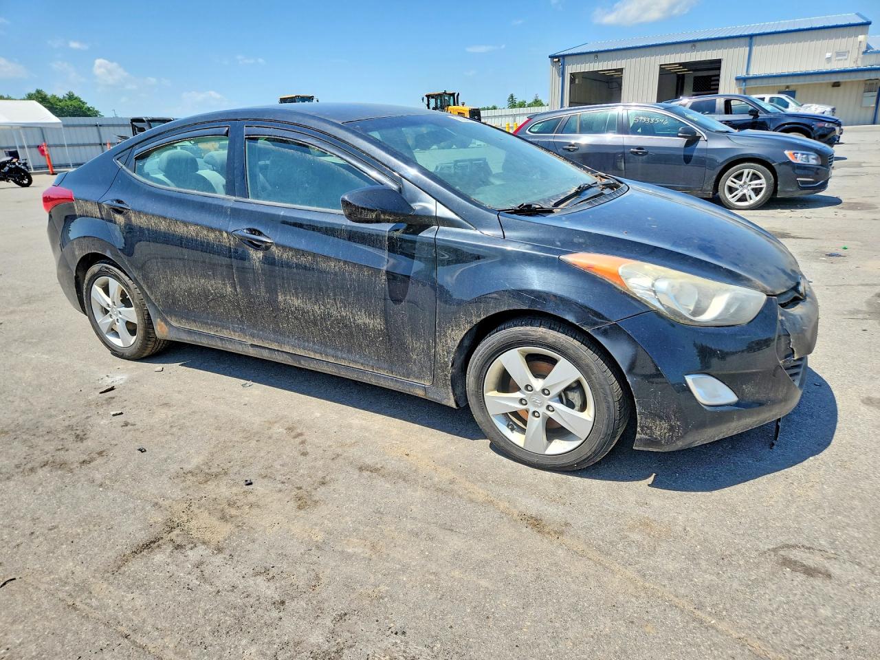 2013 HYUNDAI ELANTRA