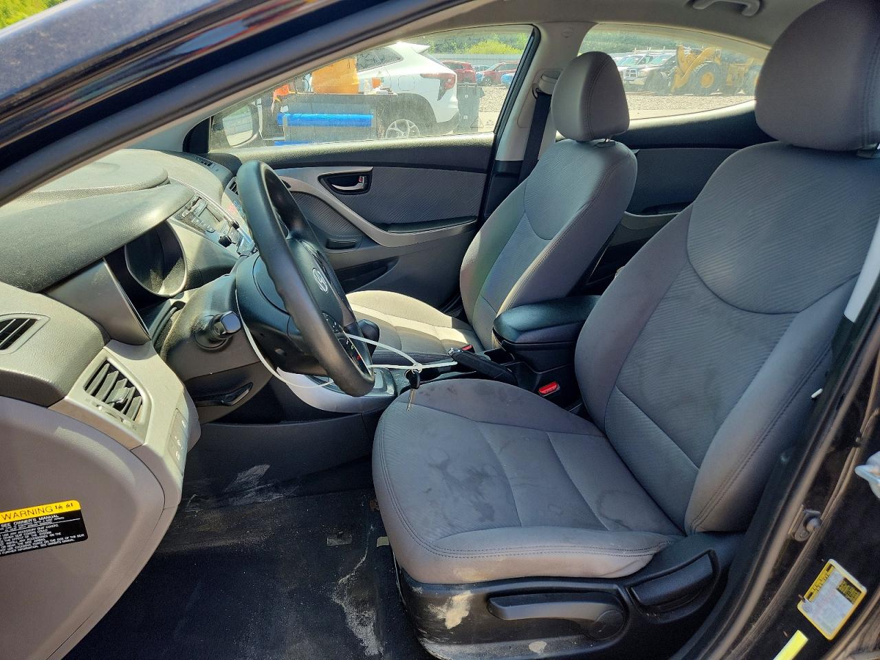 2013 HYUNDAI ELANTRA