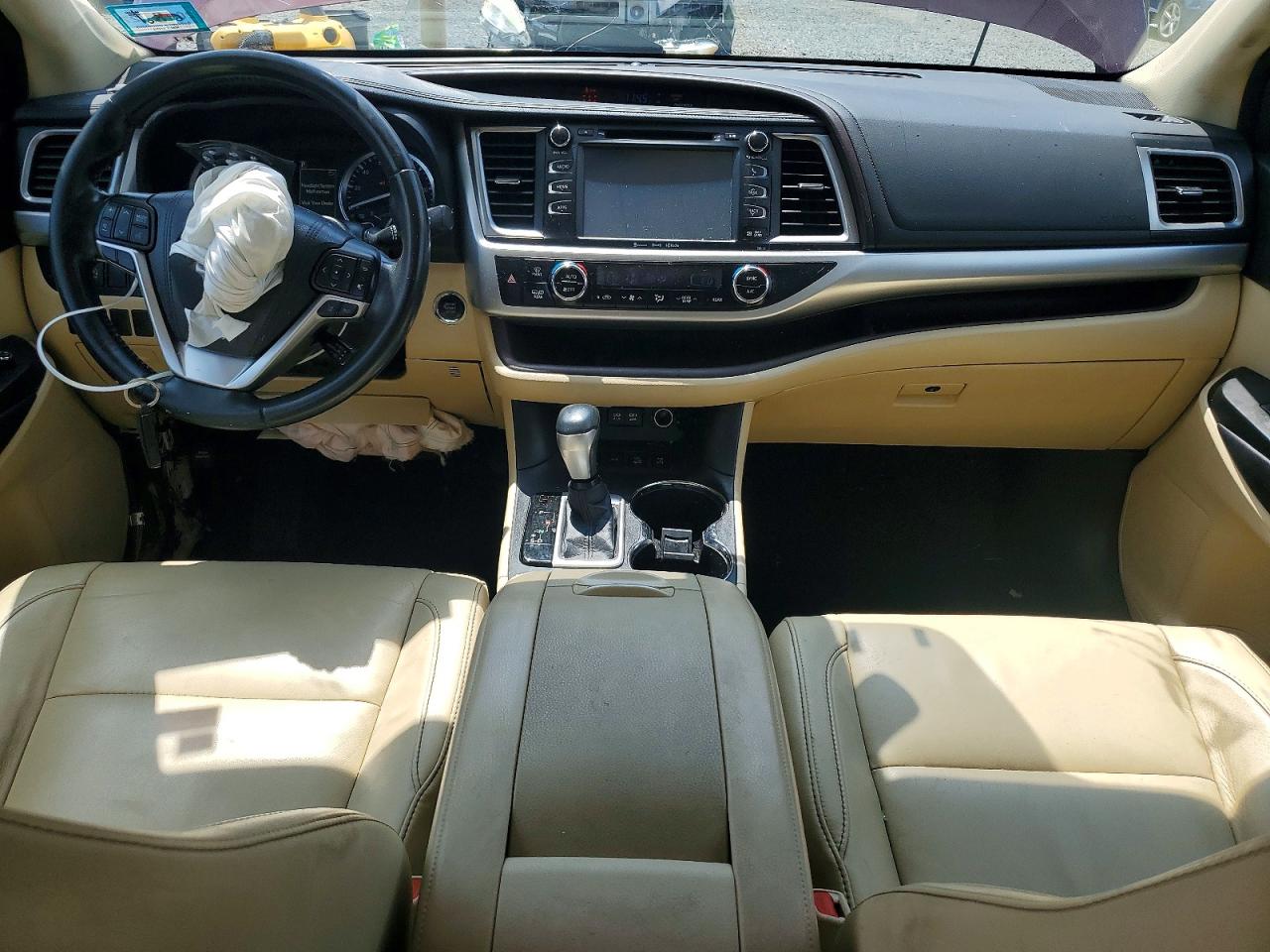 2017 TOYOTA HIGHLANDER