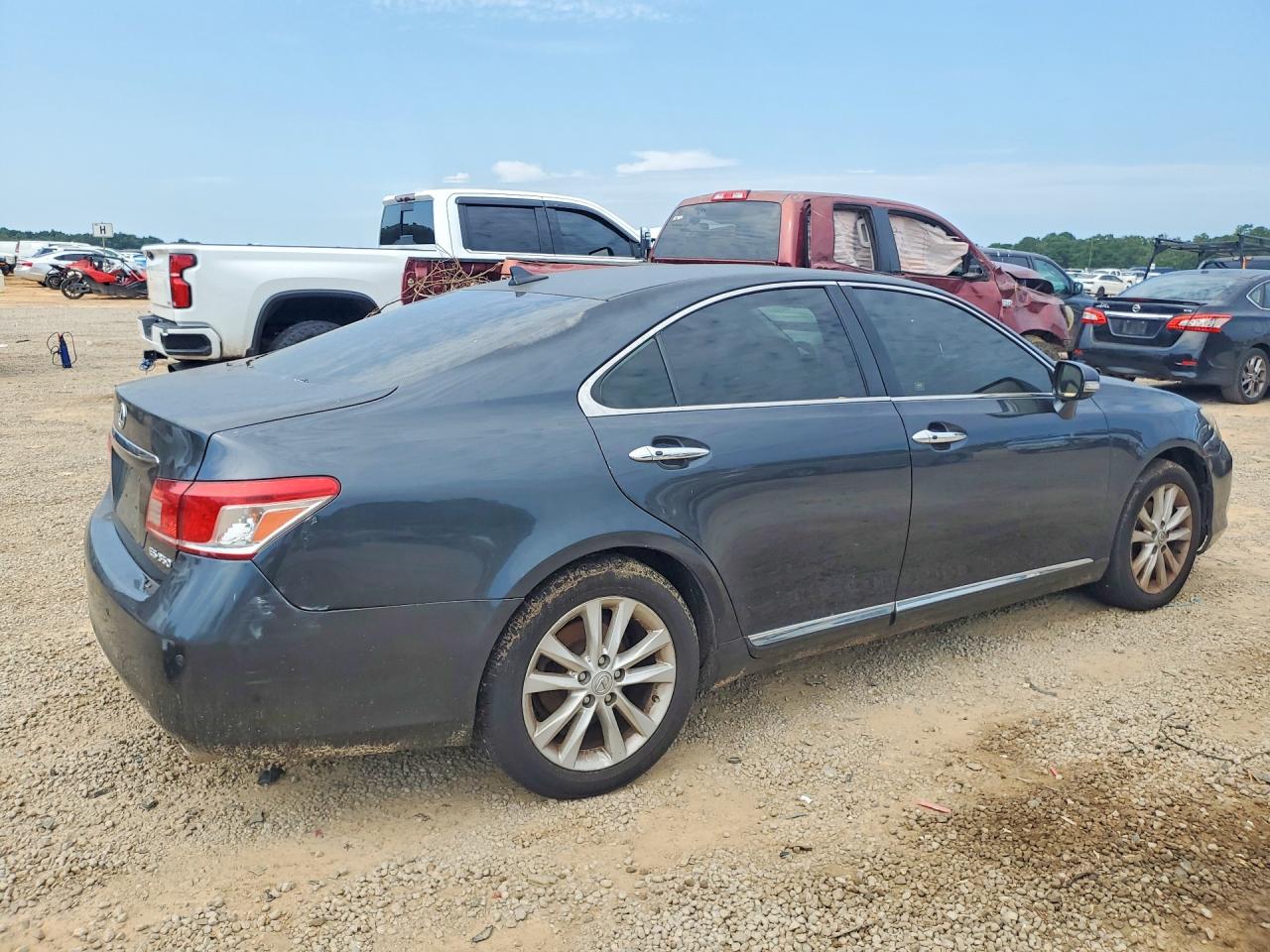 2011 LEXUS ES350