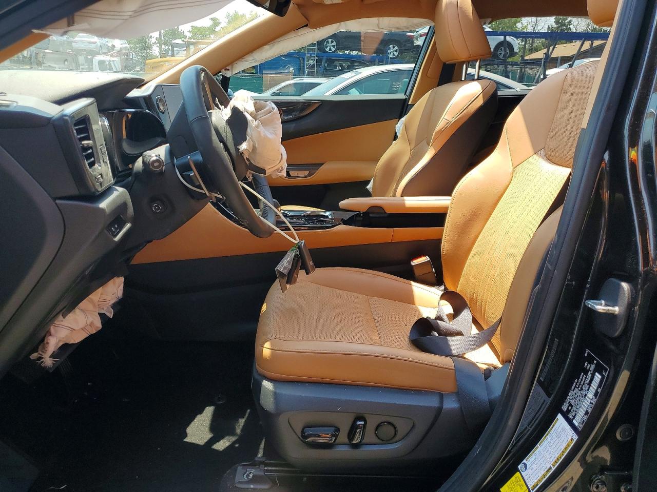 2025 LEXUS NX
