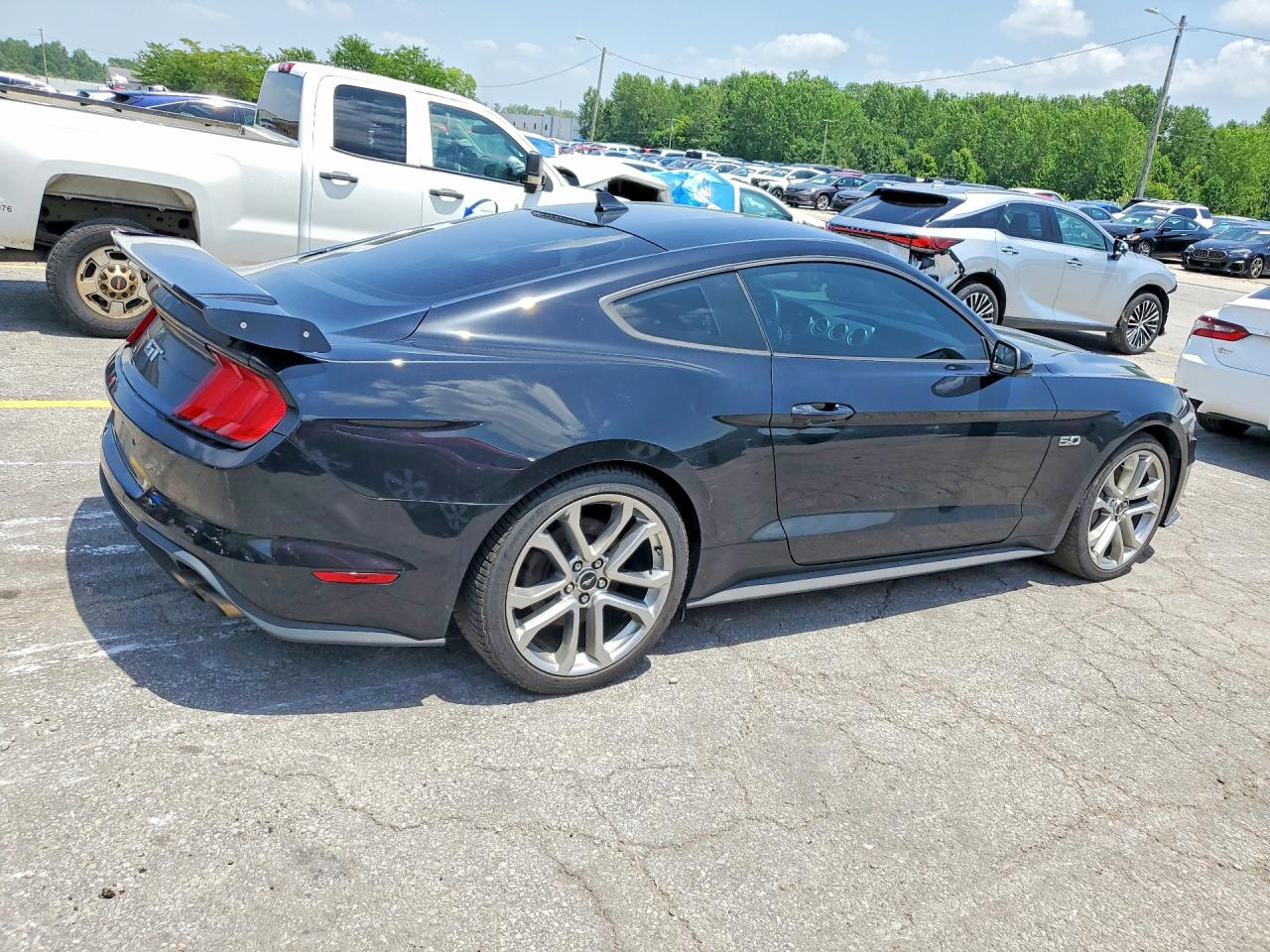 2021 FORD MUSTANG