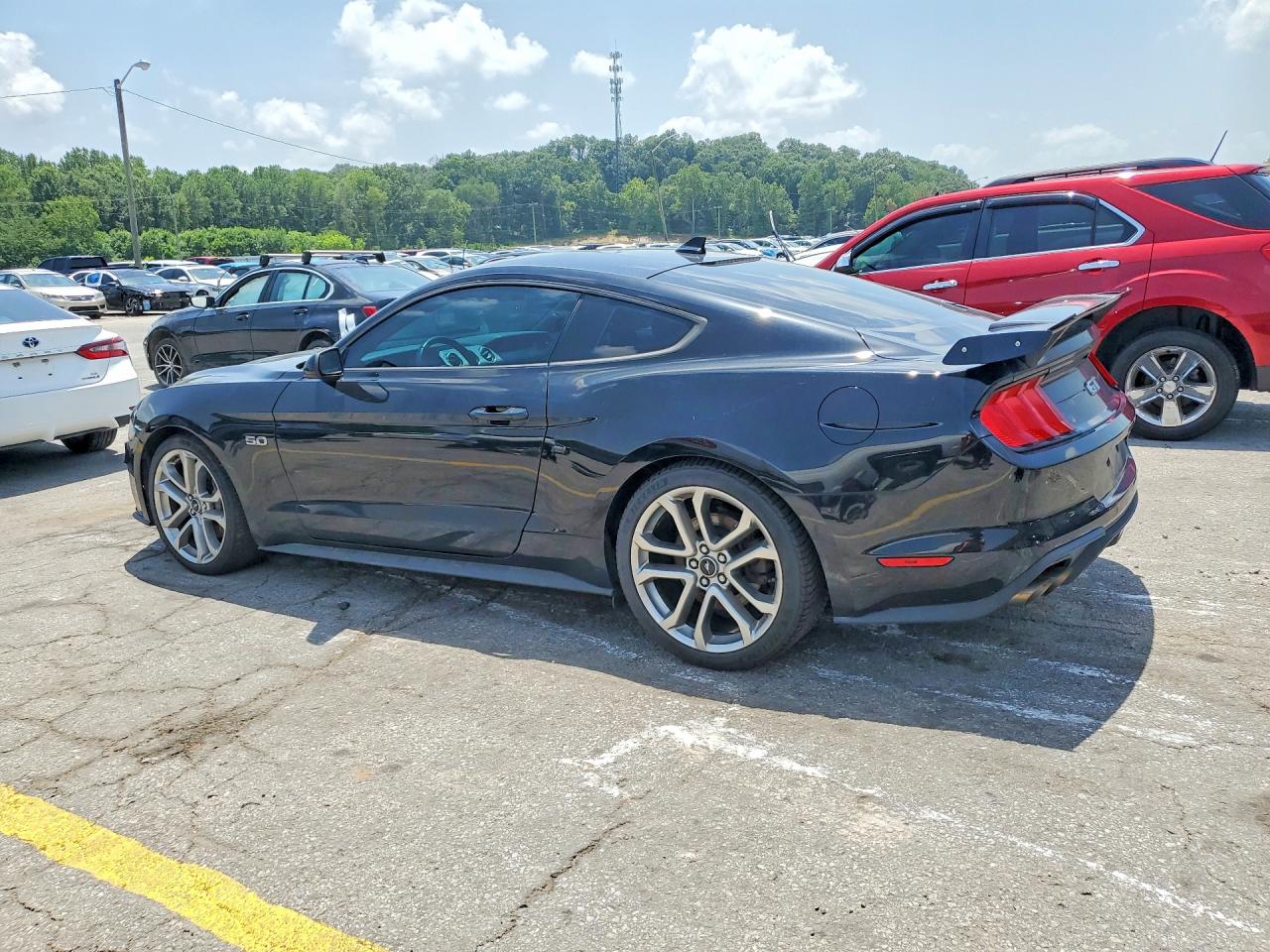2021 FORD MUSTANG