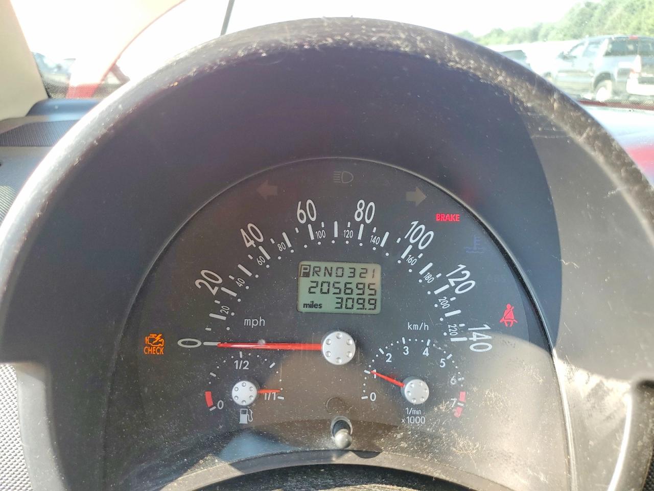 2003 VOLKSWAGEN BEETLE