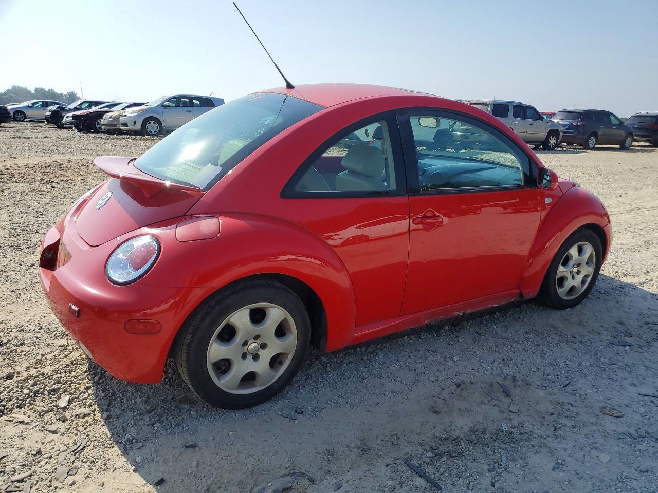 2003 VOLKSWAGEN BEETLE