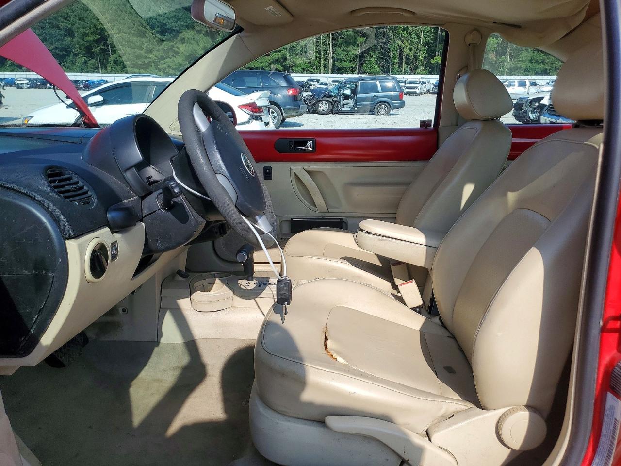 2003 VOLKSWAGEN BEETLE