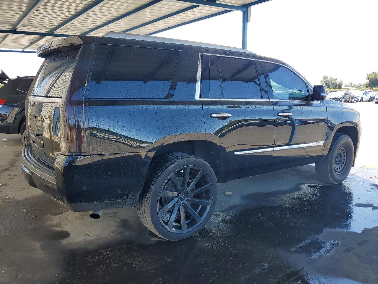 2018 CADILLAC ESCALADE